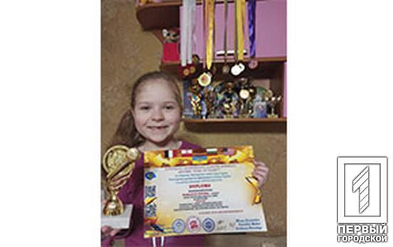 Юна криворіжанка здобула перемоги у двох музичних пісенних конкурсах