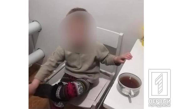 Трёхлетний мальчик без верхней одежды бродил сам по ночному Кривому Рогу: его мать разыскали полицейские