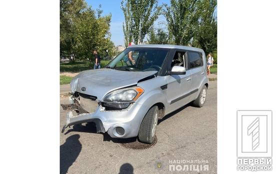 Криворізькі поліцейські затримали чоловіка, який на викраденій автівці збив пенсіонерку