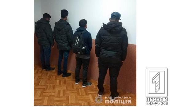 Перевозил нелегалов через границу: жителя Кривого Рога задержала полиция Закарпатской области