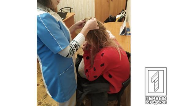 В Кривом Роге соцслужбы забрали ребёнка из семьи с антисанитарными условиями