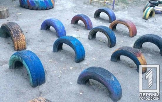 В Кривом Роге люди жалуются, что их пытаются «выжить» с детской площадки, заливая её соляркой, – соцсети