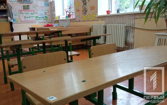 Освітяни України просять не відсторонювати від роботи невакцинованих колег, - заява