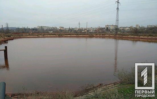 В Кривом Роге экологи провели проверку для определения источников загрязнения реки Саксагань