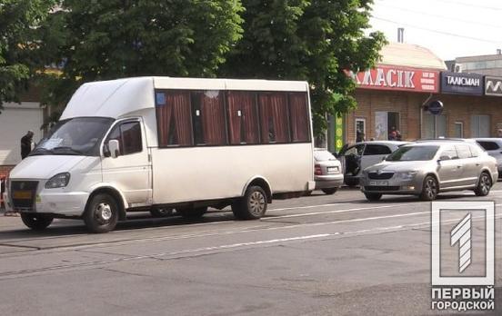 У Кривому Розі скоротили інтервал курсування маршрутного таксі з Макулану