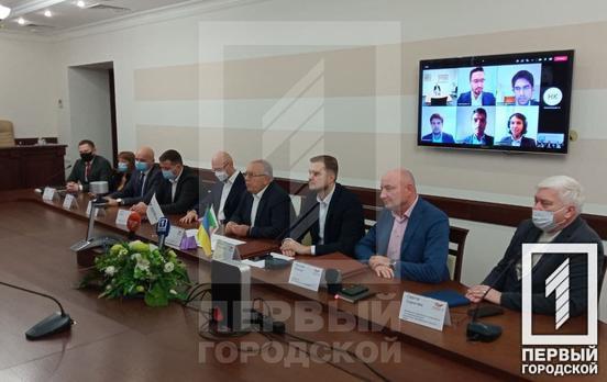 Міська влада підписала договори з IFC на придбання 15 нових сучасних трамваїв для мешканців Кривого Рогу