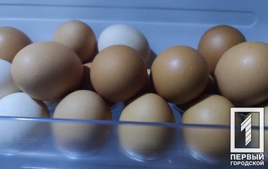 На Дніпропетровщині за місяць подорожчали фрукти, риба й макарони, а яйця здешевшали, – Держстат