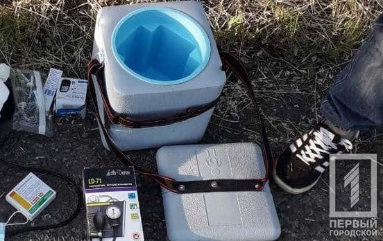 Под Кривым Рогом задержали двух мужчин, которые обокрали медпункт