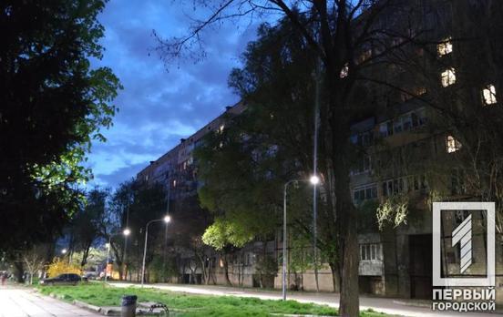 Ніч на 17 липня: ЗСУ відбили ворожий штурм на Бахмутському напрямку, ворог обстрілює наші позиції вздовж лінії зіткнення