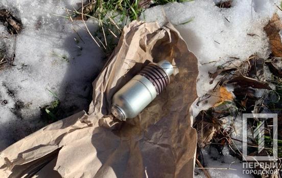 Полицейские Кривого Рога изъяли у горожанина взрывоопасный предмет