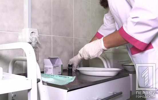 Вакцинация от COVID-19: 1 марта три бригады медработников из Кривого Рога отправятся на обучение в областную больницу