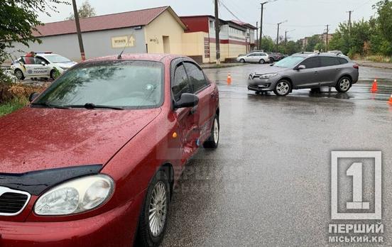 Надеялся, что «проскочит»: в Кривом Роге столкнулись Renault и Lanos