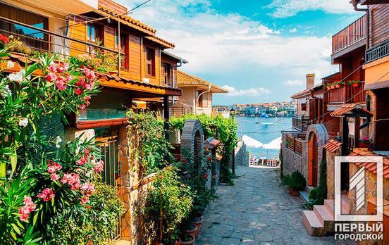 Болгарія: плюси і мінуси життя