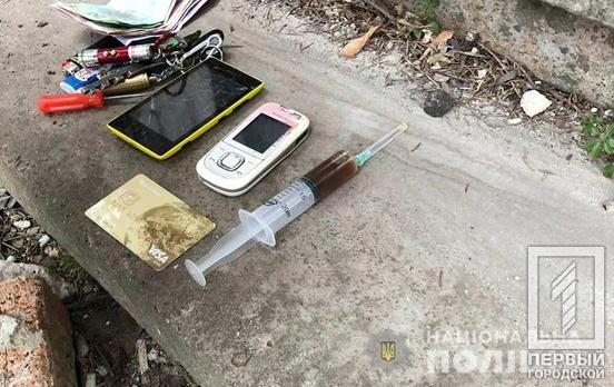 Хранение и распространение «ширки»: за два дня правоохранители задержали пятерых мужчин с наркотиками