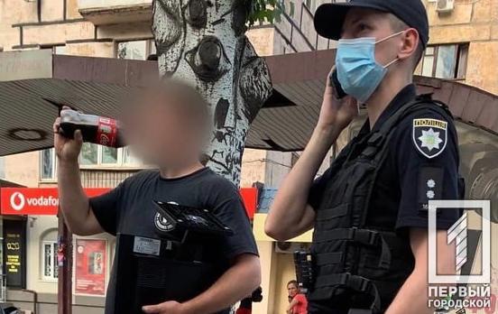 У Кривому Розі поліцейські затримали чоловіка, який поцупив комп’ютерний монітор
