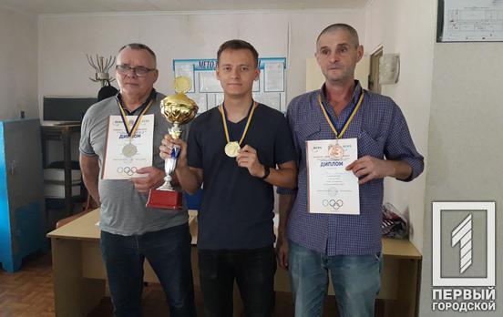 До Дня Незалежності у Кривому Розі відбувся міський турнір з шашок-64