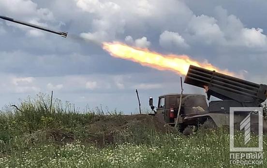 В ніч на 28 травня ворог знову атакував Україну шахедами, більшість безпілотників направив по столиці