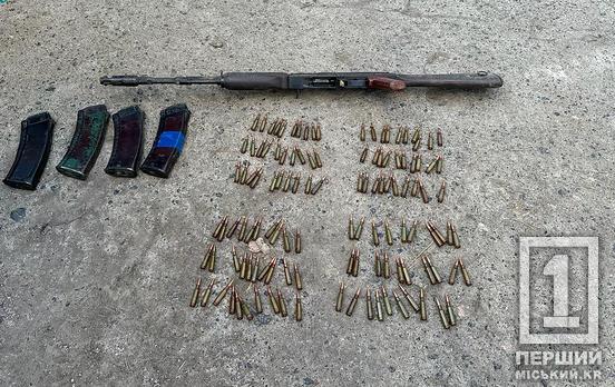 У Кривому Розі спіймали за руку нацгвардійця, який продавав вогнепальну зброю