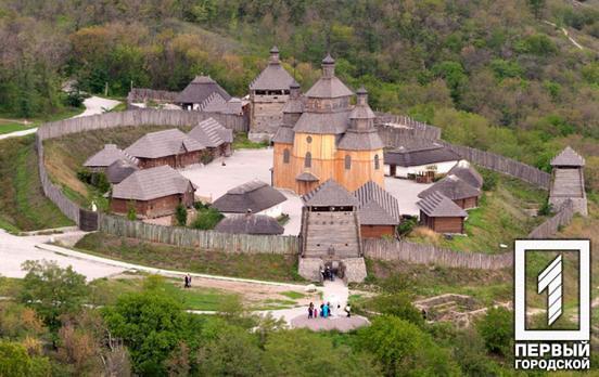 Російські окупанти знищили або пошкодили майже 250 культурних споруд в Україні, - Мінкультури