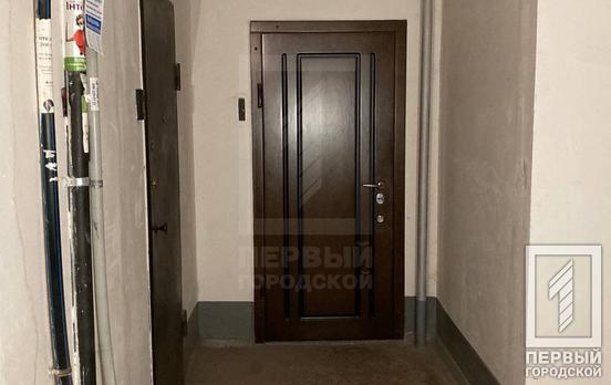 Мертвый в луже крови: в Кривом Роге нашли труп мужчины в собственной квартире