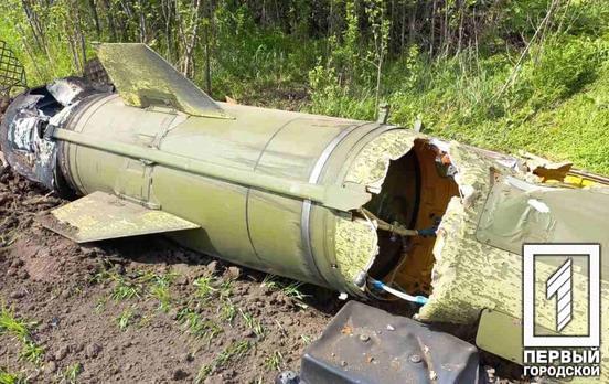 Внаслідок обстрілів Синельниковського району Дніпропетровщини постраждала жінка