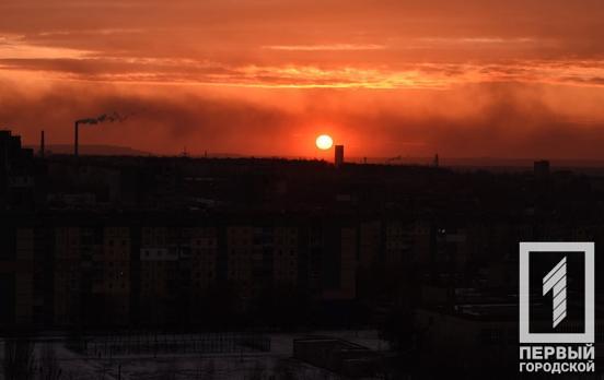 Ніч на 16 липня: російські загарбники збільшили частоту ракетних ударів та штурмують Вуглегірську ТЕС