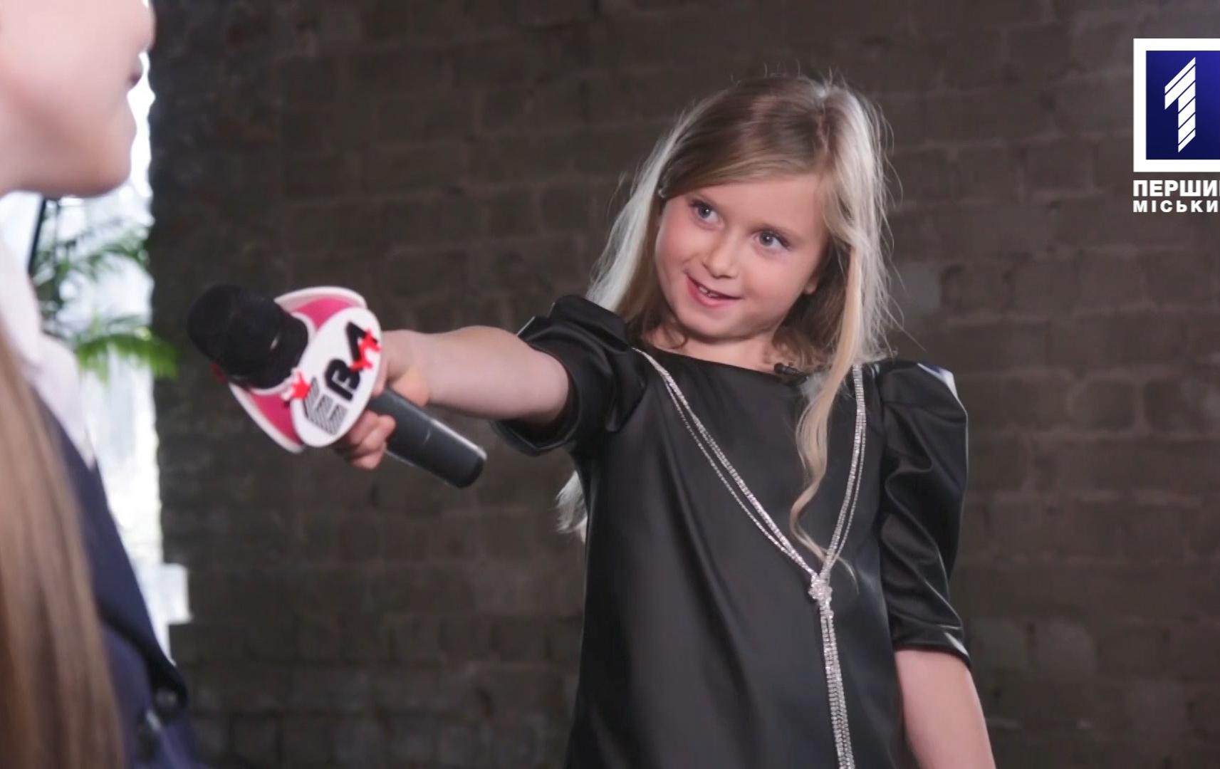 Агент Ева: фешн-репортёр, флорист и звезда TikTok