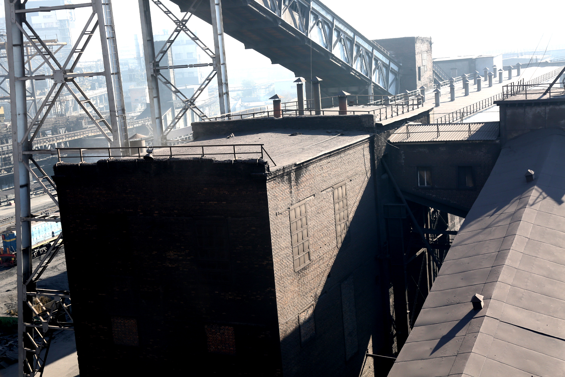 «АрселорМіттал Кривий Ріг» закриває агломераційну фабрику метвиробництва, яка раніше забезпечувала агломератом доменний цех №1 на рівні 8000 тонн на добу