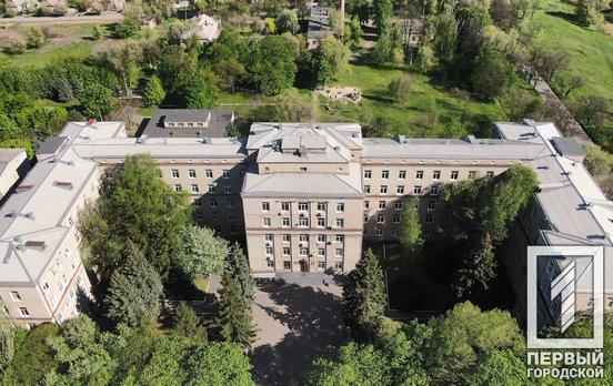 Главврачи 26 больниц обратились к мэру К