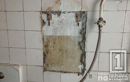 Обкрадав пошкоджені обстрілами будинки: криворізькі поліцейські затримали 20-річного рецидивіста