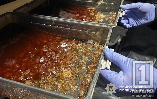 Виготовляли альфа-PVP у промислових масштабах: у Дніпрі накрили лабораторію з «товаром» на 6 мільйонів