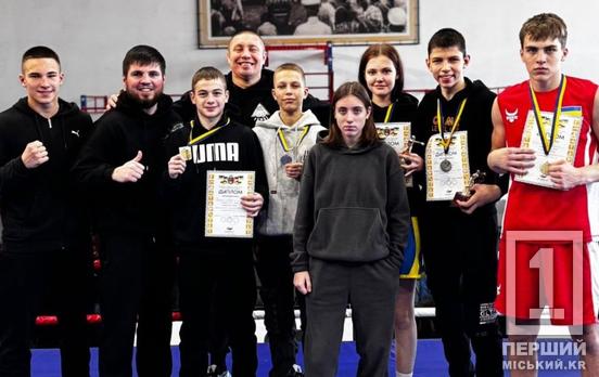 Їхні удари були у топі: боксери з ДЮСШ №10 отримали купу медалей на чемпіонаті міста