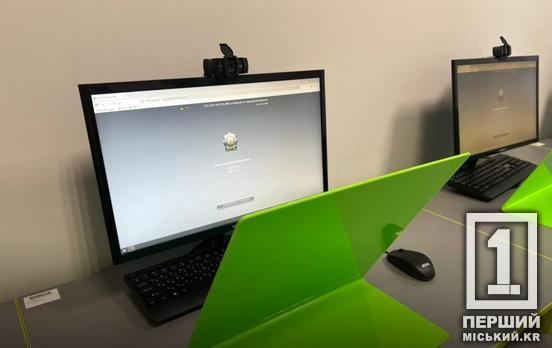 «Щоб ніхто не підглядав»: у ТСЦ МВС впроваджують нові заходи для боротьби з шахрайством на іспитах