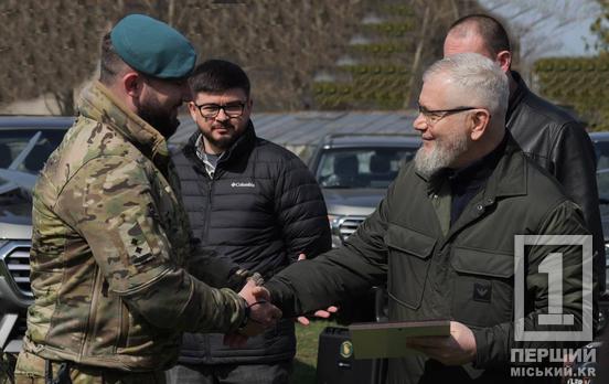 Небесні «пташки», авто, системи РЕБ та не тільки на 81 млн 827 тис грн: звіт Ради оборони Кривого Рогу за березень про допомогу для фронту