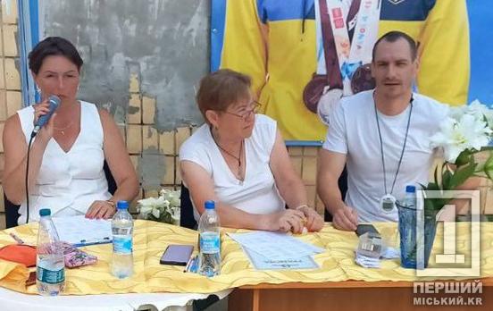 Завоювали і бронзу, і срібло, і золото: плавці ДЮСШ №6 відзначилися на змаганнях з плавання у Кривому Розі