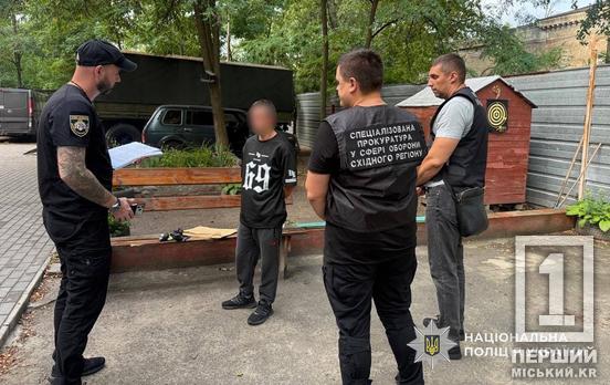 Змінювали номери на службовому авто: у Дніпрі затримали працівників ТЦК, які вимагали гроші за «відкуп» від служби
