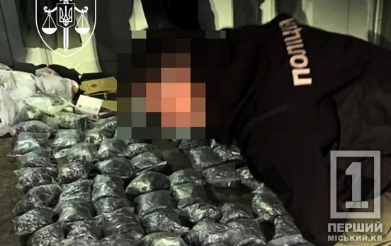 Наркотики на 95+ млн грн: затримано чоловіків, що накачували Україну заборонкою