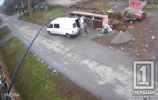 Грам до баку, а інше – на землю: на камери «Безпечного міста» у Тернівському районі потрапили порушники норм благоустрою