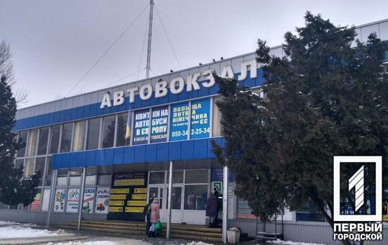 С 18 марта в Украине прекращаются поездки по стране на общественном транспорте из-за угрозы коронавируса