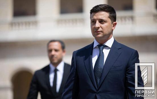 Рейтинг Президента Зеленского резко вырос после саммита в Париже