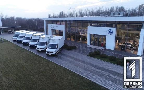 «Фольксваген центр Кривой Рог» специально изготовил и передал известной продуктовой сети «Файно» уникальные фургоны с холодильным оборудованием