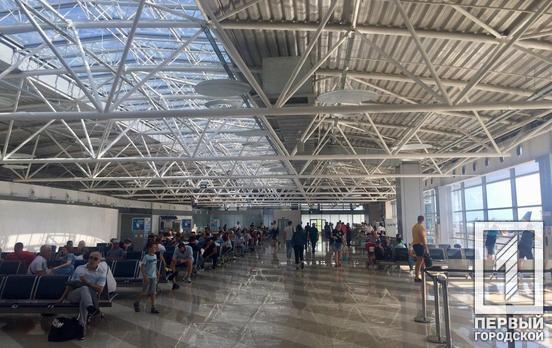 Находящихся в Ухани украинцев обещают эвакуировать 18 февраля, - Минздрав