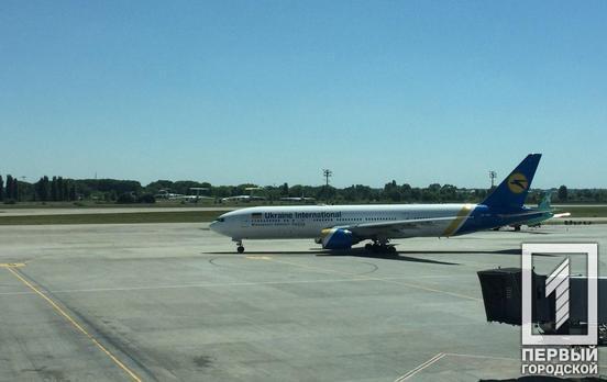 Украина приостанавливает авиасообщение с Китаем из-за коронавируса