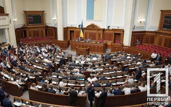 «Даёт возможность лоббировать интересы властей, прикрываясь волей народа», – эксперт о новом законе касательно всеукраинского референдума