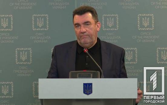 Украина закроет границы для иностранцев на две недели из-за коронавируса