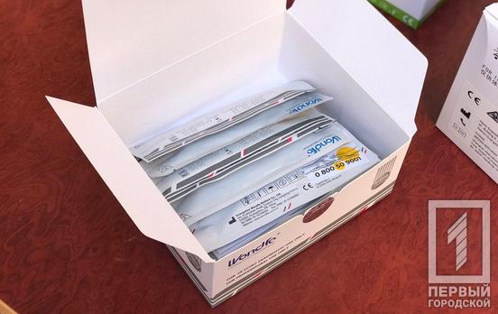 Новый антирекорд пандемии COVID-19: в Украине за сутки стало на 940 заражённых больше