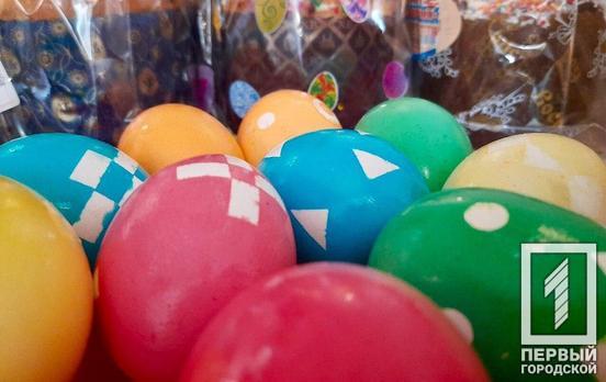 Каждая линия имеет значение: символика пасхальных писанок