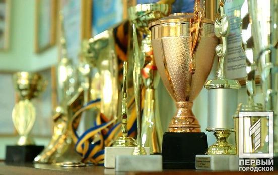 Пять спортсменов из Кривого Рога прошли аттестацию и получили чёрные пояса по тхэквондо