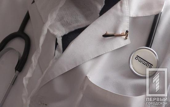 С начала эпидемии коронавирусом в Украине заразились почти 6000 медиков