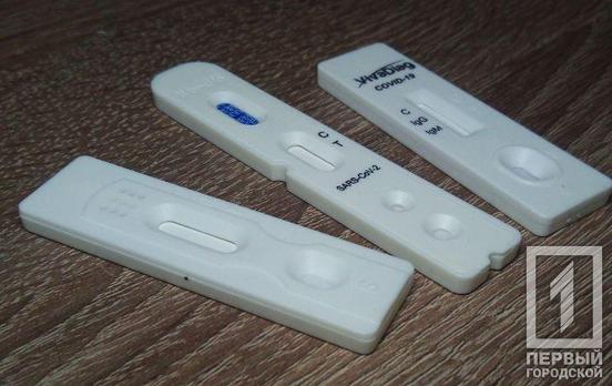 В Кривом Роге госпитализировали двух человек с подозрением на COVID-19